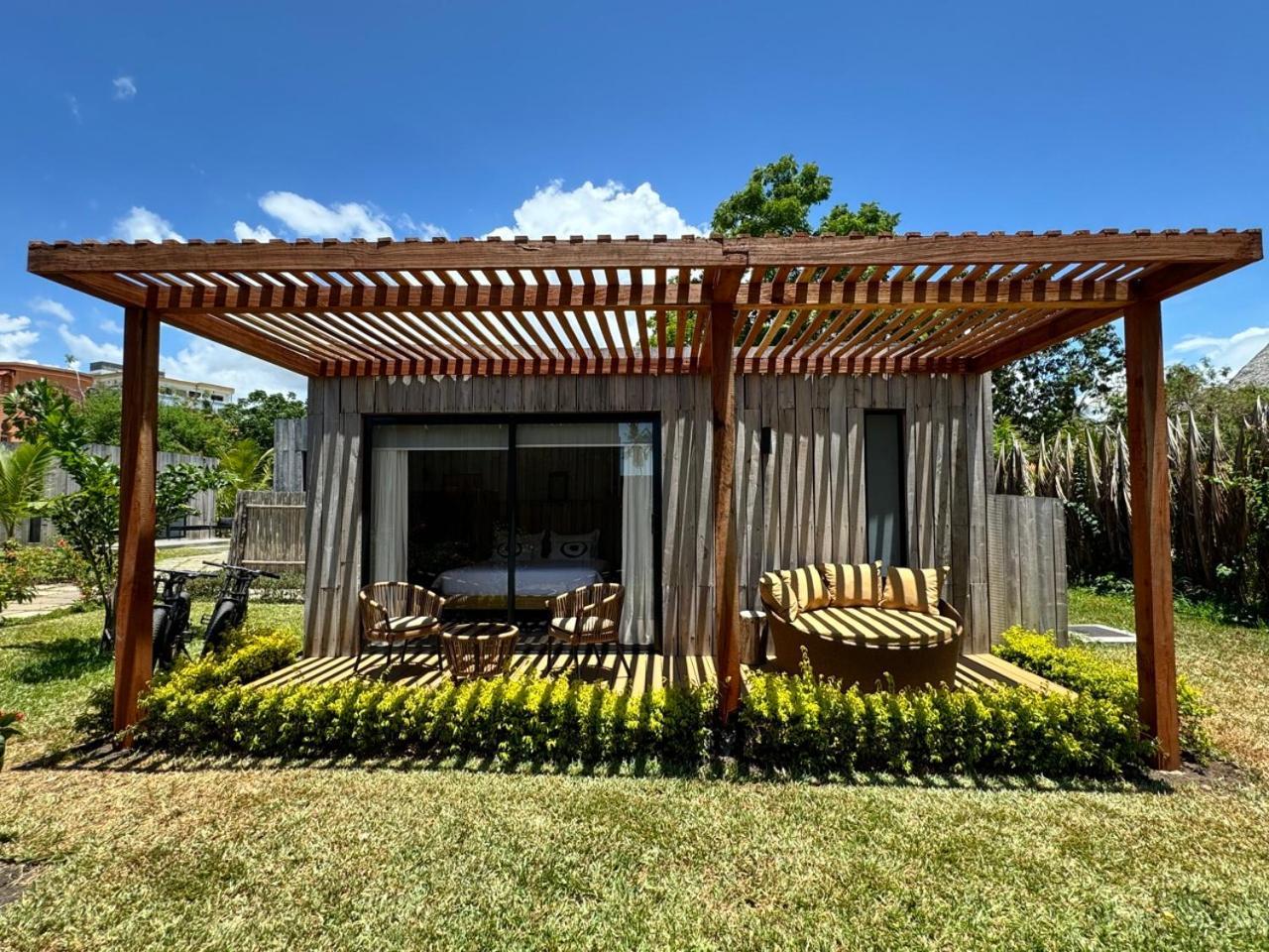 Lalagalu - Beachfront Ecocabins Diani Beach Buitenkant foto